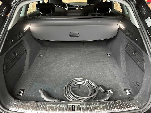 Audi e-tron 50 quattro edition 71 kwh 313pk 2020 (origineel-nl + 1e eigenaar), j-904-hf - afbeelding 26 van  42