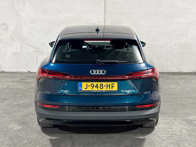 Audi e-tron 50 quattro edition 71 kwh 313pk 2020 (origineel-nl + 1e eigenaar), j-948-hf - afbeelding 5 van  50