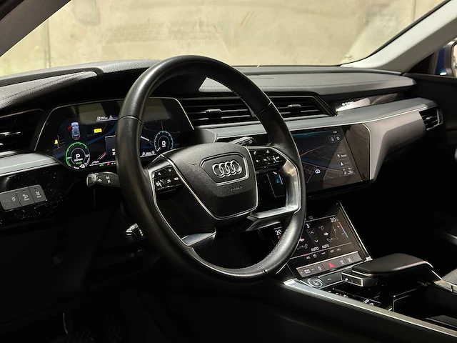 Audi e-tron 50 quattro edition 71 kwh 313pk 2020 (origineel-nl + 1e eigenaar), j-948-hf - afbeelding 9 van  50