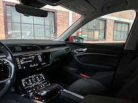 Audi e-tron 50 quattro edition 71 kwh 313pk 2020 (origineel-nl), j-388-ll - afbeelding 14 van  43