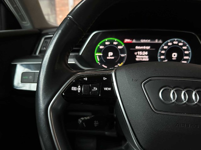 Audi e-tron 50 quattro edition 71 kwh 313pk 2020 (origineel-nl), j-388-ll - afbeelding 16 van  43