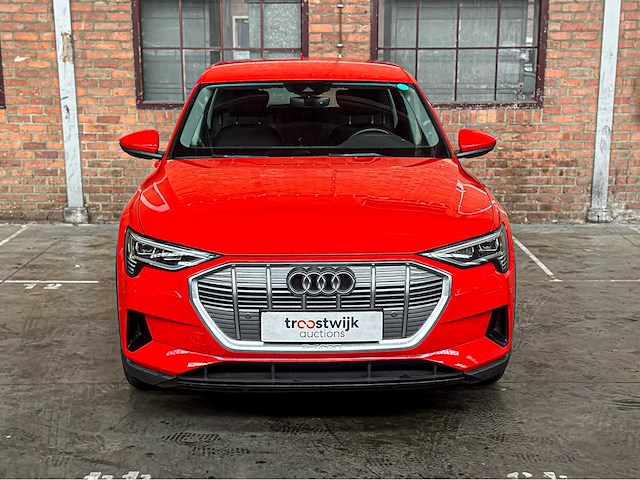 Audi e-tron 50 quattro edition 71 kwh 313pk 2020 (origineel-nl), j-388-ll - afbeelding 39 van  43