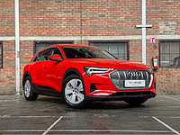 Audi e-tron 50 quattro edition 71 kwh 313pk 2020 (origineel-nl), j-388-ll - afbeelding 41 van  43