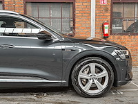 Audi e-tron 50 quattro launch edition 71 kwh 313pk 2020 (origineel-nl & 1e eigenaar), j-840-lr - afbeelding 3 van  63