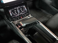 Audi e-tron 50 quattro launch edition 71 kwh 313pk 2020 (origineel-nl & 1e eigenaar), j-840-lr - afbeelding 22 van  63