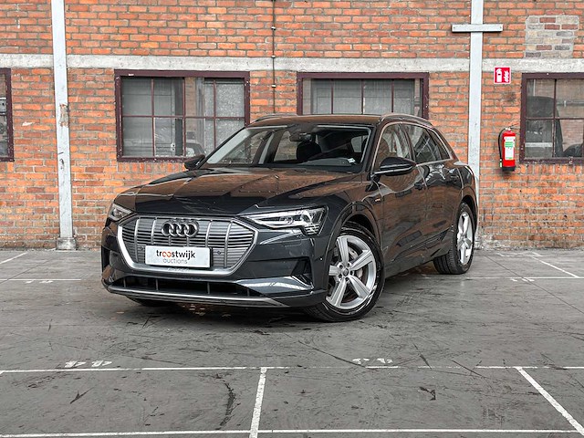 Audi e-tron 50 quattro launch edition 71 kwh 313pk 2020 (origineel-nl & 1e eigenaar), j-840-lr - afbeelding 12 van  63