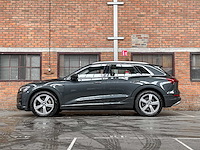 Audi e-tron 50 quattro launch edition 71 kwh 313pk 2020 (origineel-nl & 1e eigenaar), j-840-lr - afbeelding 10 van  63