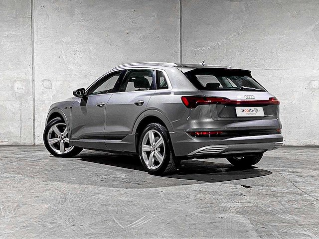 Audi e-tron 50 quattro launch edition 71 kwh 313pk 2020 (origineel-nl & 1e eigenaar), j-980-hf - afbeelding 3 van  34
