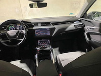 Audi e-tron 50 quattro launch edition 71 kwh 313pk 2020 (origineel-nl & 1e eigenaar), j-980-hf - afbeelding 21 van  34
