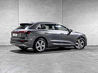 Audi e-tron 50 quattro launch edition 71 kwh 313pk 2020 (origineel-nl & 1e eigenaar), j-980-hf - afbeelding 32 van  34