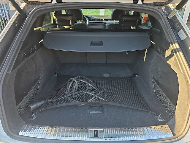 Audi e-tron 50 quattro launch edition black 71 kwh | h-040-bz - afbeelding 21 van  30