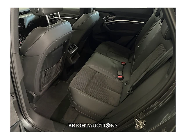 Audi e-tron 50 s edition quattro 71 kwh 2020 (origineel-nl), k-010-lg - afbeelding 7 van  42