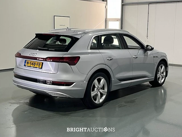 Audi e-tron 55 advanced edition quattro 95 kwh 408pk 2021 (origineel-nl), n-548-fb - afbeelding 12 van  32