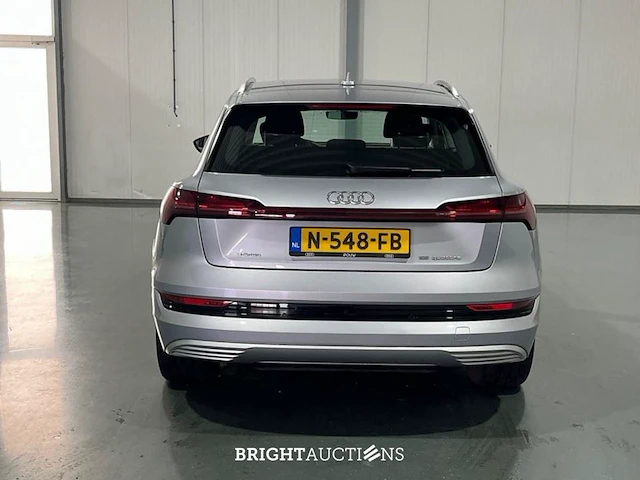 Audi e-tron 55 advanced edition quattro 95 kwh 408pk 2021 (origineel-nl), n-548-fb - afbeelding 25 van  32