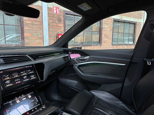 Audi e-tron 55 quattro -edition one- advanced 95 kwh 408pk 2019, g-753-xp - afbeelding 16 van  52