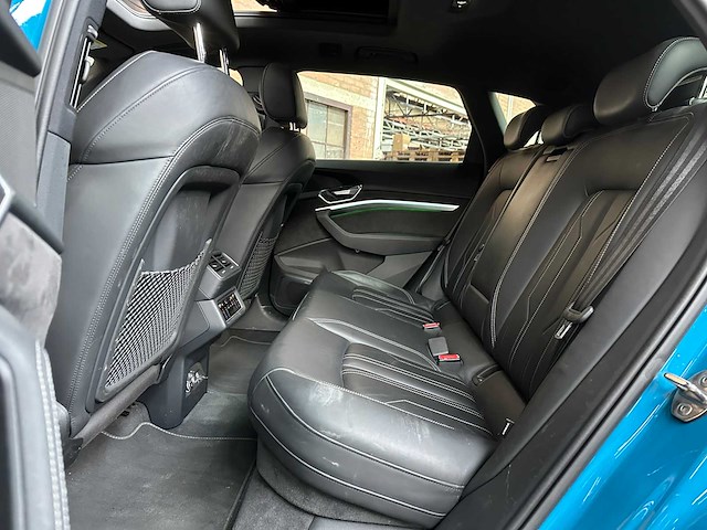 Audi e-tron 55 quattro -edition one- advanced 95 kwh 408pk 2019, g-753-xp - afbeelding 36 van  52