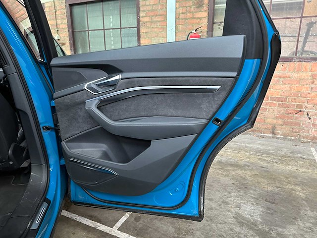 Audi e-tron 55 quattro -edition one- advanced 95 kwh 408pk 2019, g-753-xp - afbeelding 40 van  52