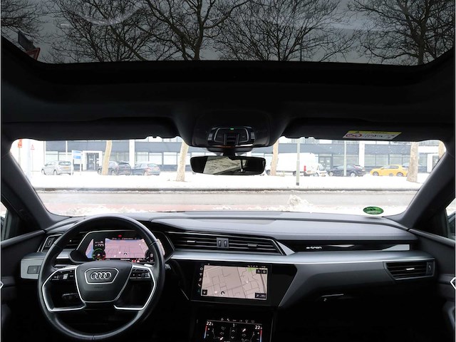 Audi e-tron 55 quattro 95 kwh 300kw automaat 2020 - afbeelding 9 van  40