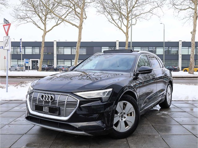 Audi e-tron 55 quattro 95 kwh 300kw automaat 2020 - afbeelding 1 van  40