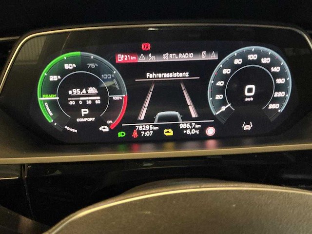 Audi e-tron 55 quattro 95 kwh 300kw automaat 2020 - afbeelding 14 van  15
