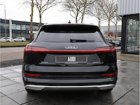 Audi e-tron 55 quattro 95 kwh 300kw automaat 2020 - afbeelding 34 van  39
