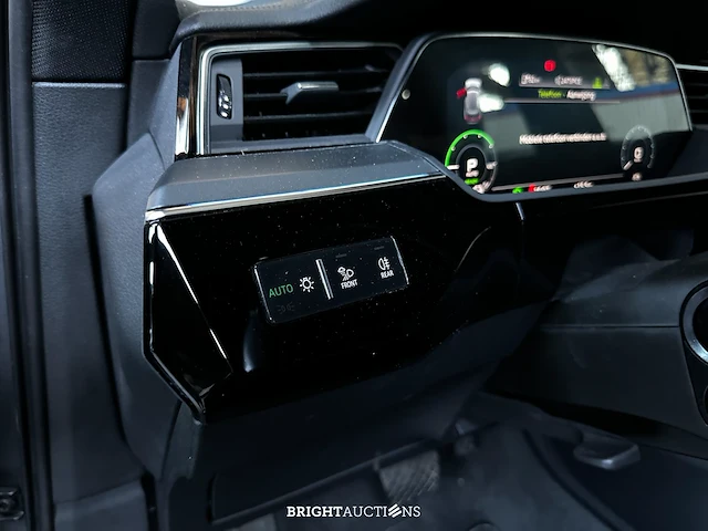 Audi e-tron 55 quattro advanced edition 95 kwh 408pk 2021 (origineel-nl+1e eigenaar), n-206-tt - afbeelding 13 van  45