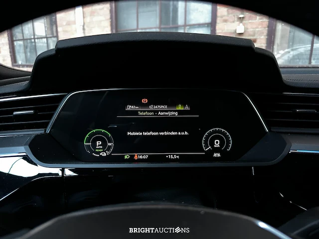 Audi e-tron 55 quattro advanced edition 95 kwh 408pk 2021 (origineel-nl+1e eigenaar), n-206-tt - afbeelding 19 van  45