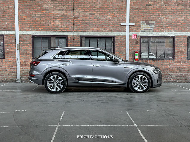 Audi e-tron 55 quattro advanced edition 95 kwh 408pk 2021 (origineel-nl+1e eigenaar), n-206-tt - afbeelding 45 van  45