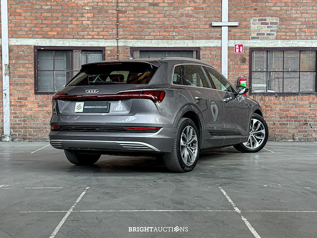 Audi e-tron 55 quattro advanced edition 95 kwh 408pk 2021 (origineel-nl+1e eigenaar), n-206-tt - afbeelding 2 van  45