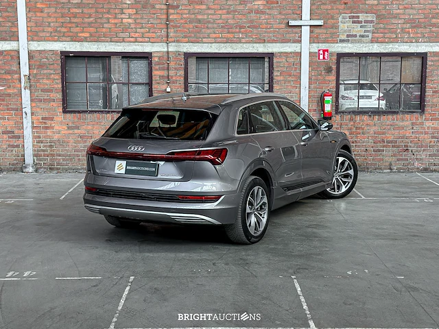 Audi e-tron 55 quattro advanced edition 95 kwh 408pk 2021 (origineel-nl+1e eigenaar), n-206-tt - afbeelding 3 van  45