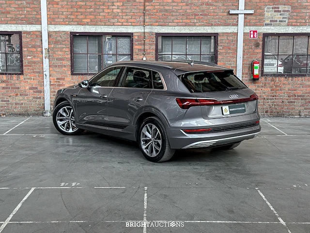 Audi e-tron 55 quattro advanced edition 95 kwh 408pk 2021 (origineel-nl+1e eigenaar), n-206-tt - afbeelding 7 van  45