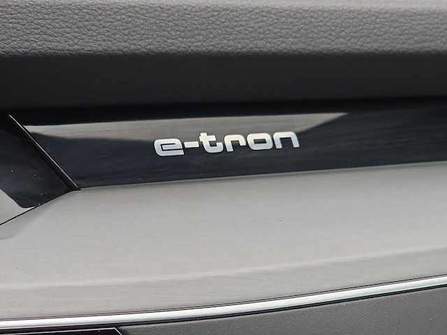 Audi e-tron 55 quattro s edition 95kwh 2020 | j-287-rl - afbeelding 29 van  36