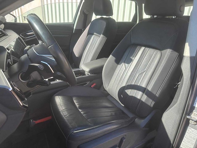 Audi e-tron e-tron 50 q l ed + h-044-bj - afbeelding 8 van  10