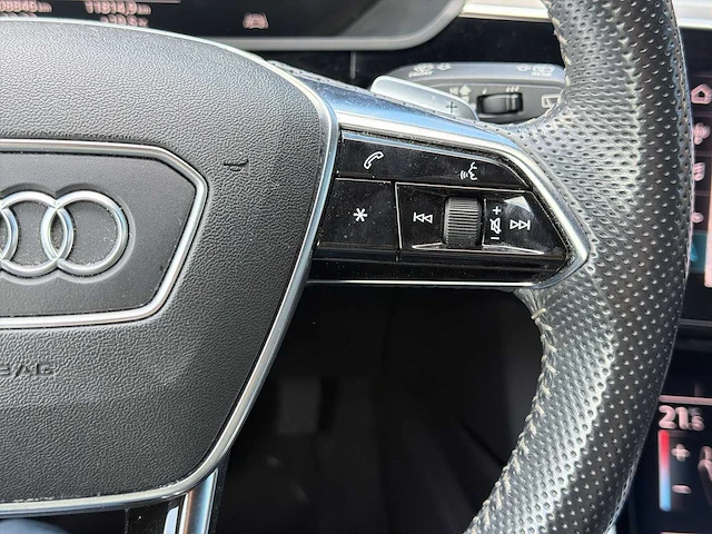 Audi e-tron e-tron 55 quattro advanced 95 kwh | h-518-bl - afbeelding 8 van  27
