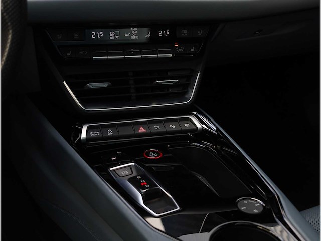 Audi e-tron gt edition zero competition 350kw automaat 2022 - afbeelding 18 van  35
