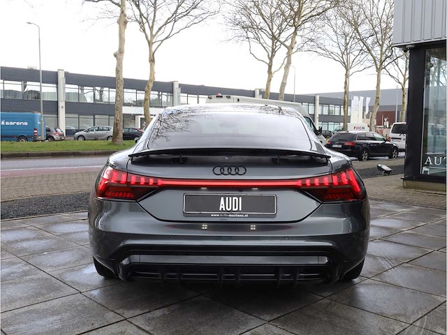 Audi e-tron gt edition zero competition 350kw automaat 2022 - afbeelding 24 van  35