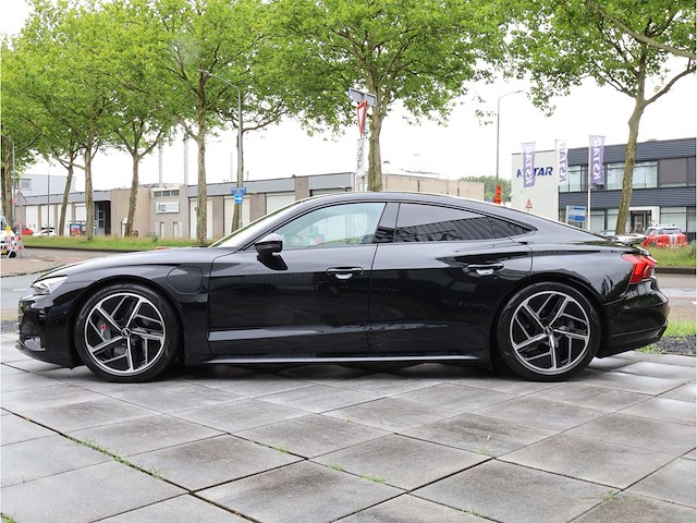 Audi e-tron gt rs 93 kwh 600pk automaat 2021 - afbeelding 12 van  41
