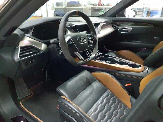 Audi e-tron gt rs 93 kwh 600pk automaat 2021 - afbeelding 14 van  18
