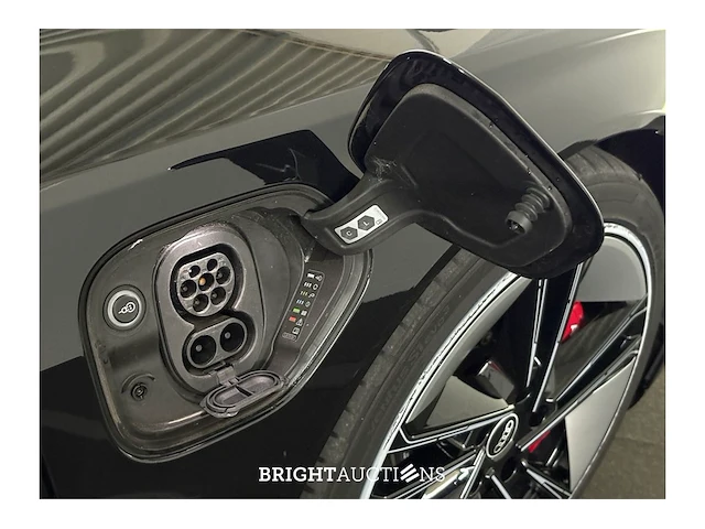 Audi e-tron rs93 rs 93 kwh 2022 (origineel-nl), r-186-bg - afbeelding 43 van  57