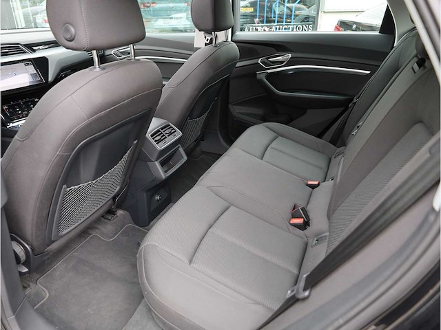 Audi e-tron sportback 50 quattro 313pk soh 100% automaat 2021 - afbeelding 24 van  36