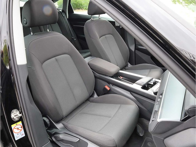 Audi e-tron sportback 50 quattro 313pk soh 100% automaat 2021 - afbeelding 27 van  36