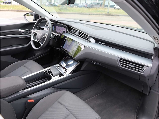 Audi e-tron sportback 50 quattro 313pk soh 100% automaat 2021 - afbeelding 7 van  32