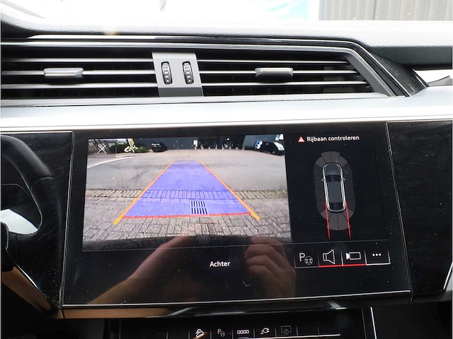 Audi e-tron sportback 50 quattro 313pk soh 100% automaat 2021 - afbeelding 14 van  32