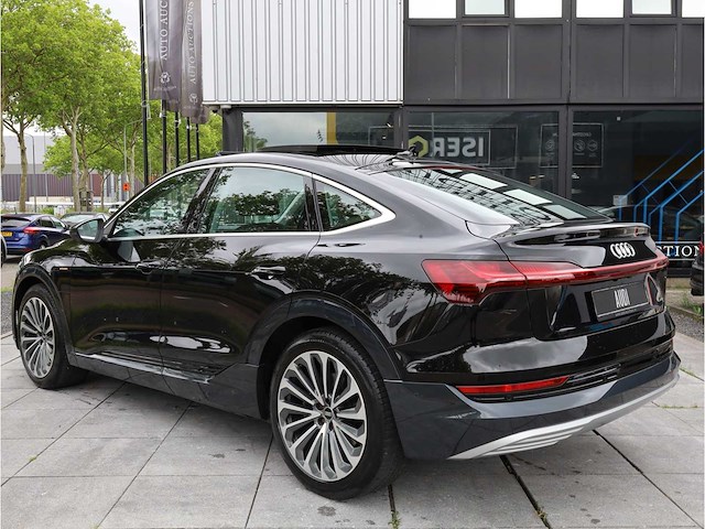 Audi e-tron sportback 50 quattro 313pk soh 100% automaat 2021 - afbeelding 21 van  32