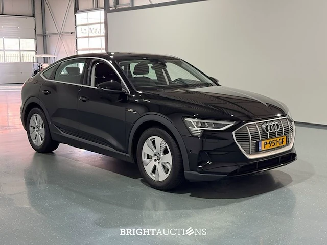 Audi e-tron sportback 55 edition quattro 95 kwh 408pk 2022 (origineel-nl), p-951-gf - afbeelding 25 van  35
