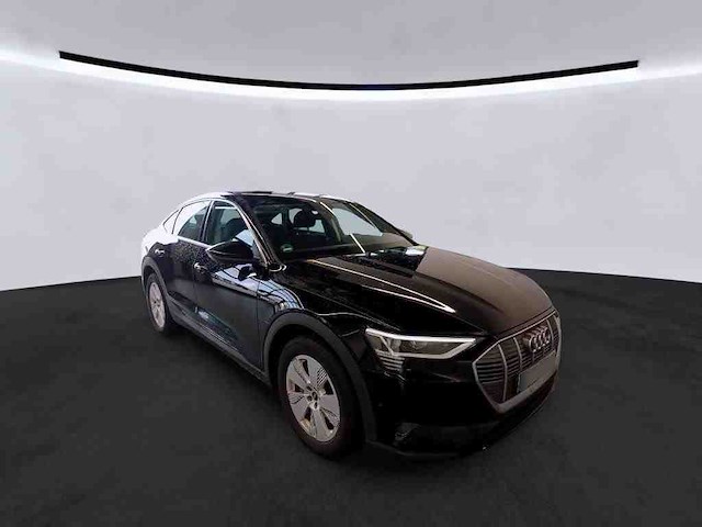 Audi e-tron sportback 55 quattro 95 kwh 300kw automaat 2022 - afbeelding 12 van  18