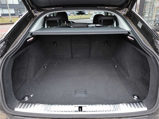 Audi e-tron sportback 55 quattro 95 kwh 300kw automaat 2022 - afbeelding 16 van  31