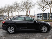 Audi e-tron sportback 55 quattro 95 kwh 300kw automaat 2022 - afbeelding 28 van  31