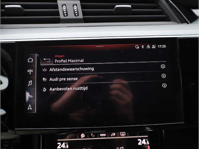 Audi e-tron sportback 55 quattro 95 kwh 300kw automaat 2022 - afbeelding 13 van  31