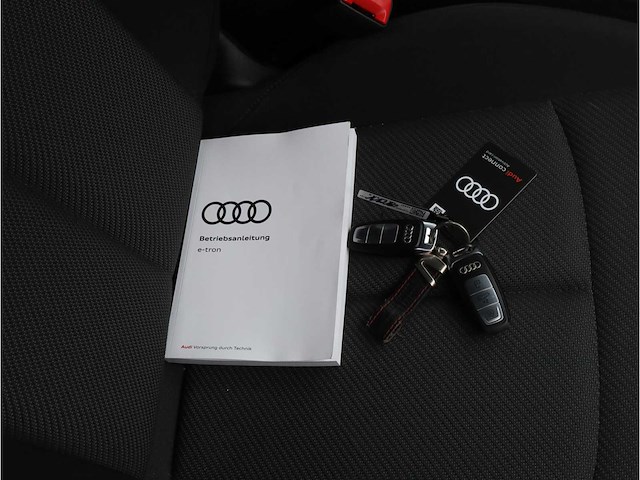 Audi e-tron sportback 55 quattro 95 kwh 300kw automaat 2022 - afbeelding 15 van  31